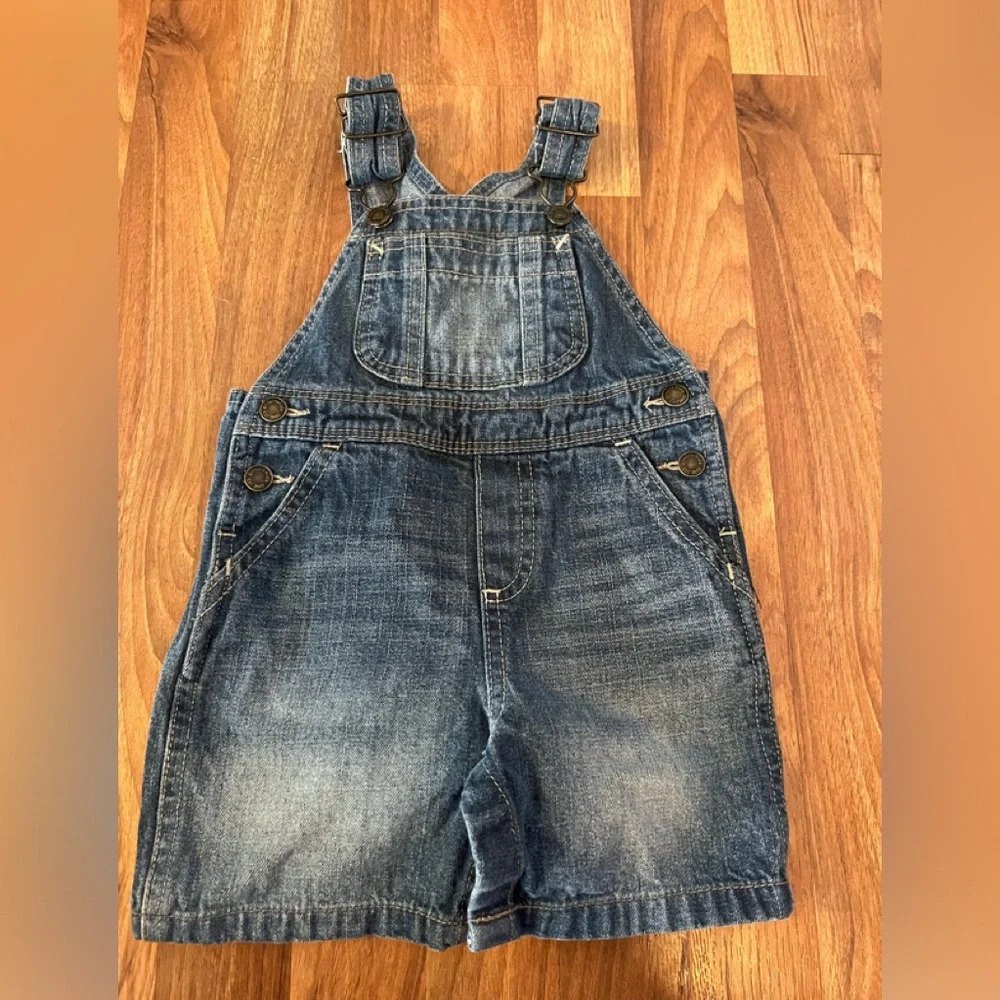Oshkosh overall shorts.